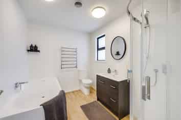 1204A Norfolk Crescent, Mayfair