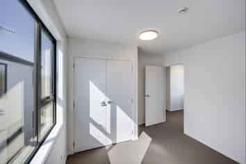 1204B Norfolk Crescent, Mayfair