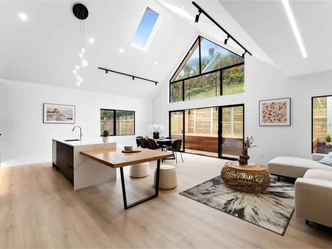 32 Streamview Way, Long Bay