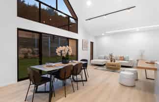 32 Streamview Way, Long Bay