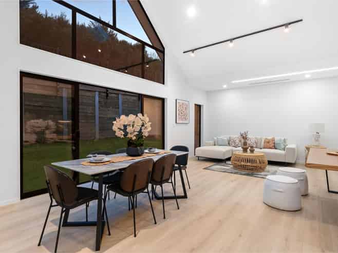 32 Streamview Way, Long Bay