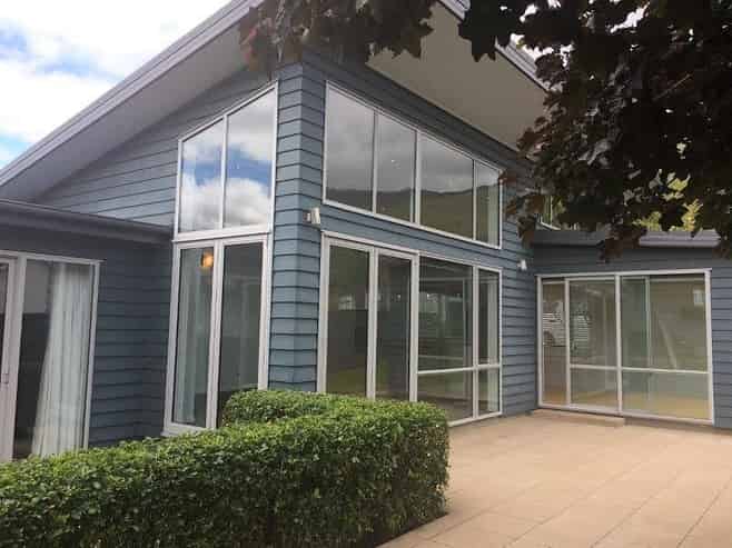 21 Old Station Avenue, Wanaka