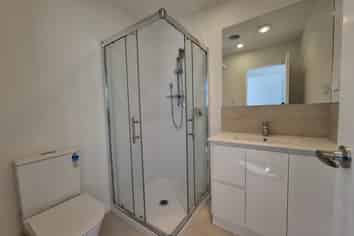 18E Kimber Hall Avenue, Mount Roskill