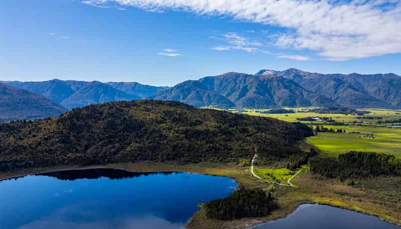 847 Lake Brunner Road, Moana