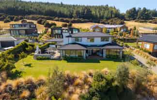 5 Clearview Street, Wanaka