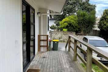 12 Manor Place, Bader