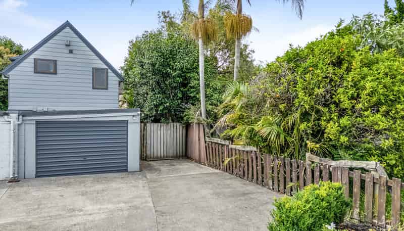 2/31 Challen Close, Conifer Grove