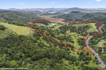 138 Paroa Bay Road, Russell