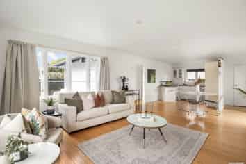 22 Strid Road, Te Atatu South