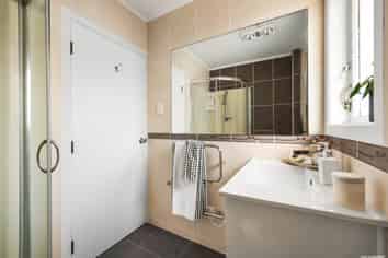 22 Strid Road, Te Atatu South