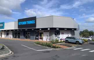 High-Profile Bulk Retail on Constellation Drive