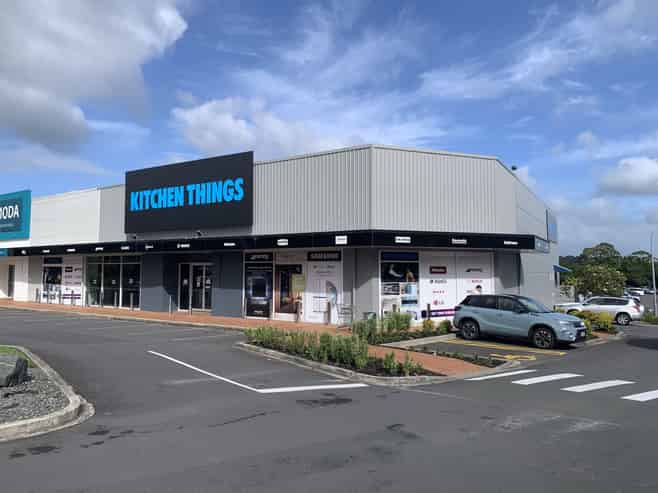 High-Profile Bulk Retail on Constellation Drive