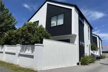 1/118 Purchas Street, Edgeware