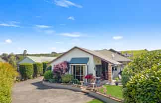 44 Hodgkins Street, Pukehangi