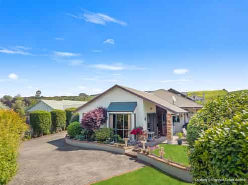 44 Hodgkins Street, Pukehangi