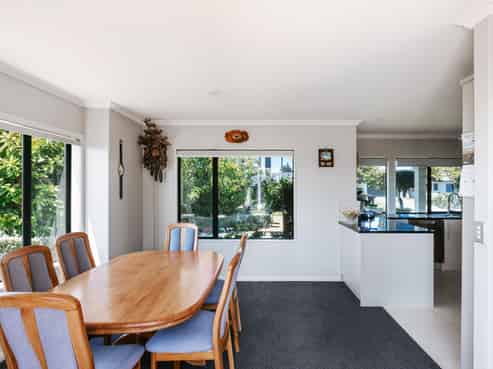 2 Brackenburn Drive, Ohauiti