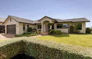 2 Brackenburn Drive, Ohauiti