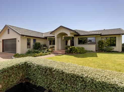 2 Brackenburn Drive, Ohauiti