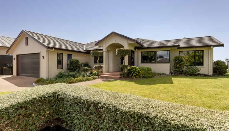 2 Brackenburn Drive, Ohauiti