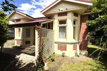 6 Wangaloa Road, KAITANGATA