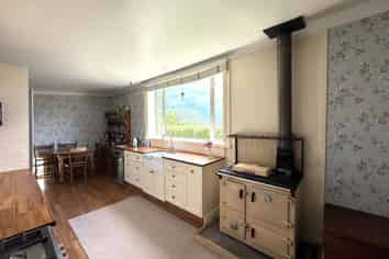 6 Wangaloa Road, KAITANGATA