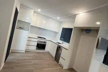 16 Christmas Road, Manurewa