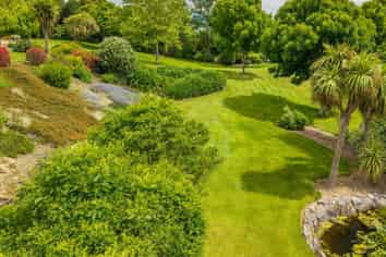 96 Totara View Road, WAKEFIELD