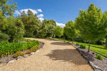 96 Totara View Road, WAKEFIELD