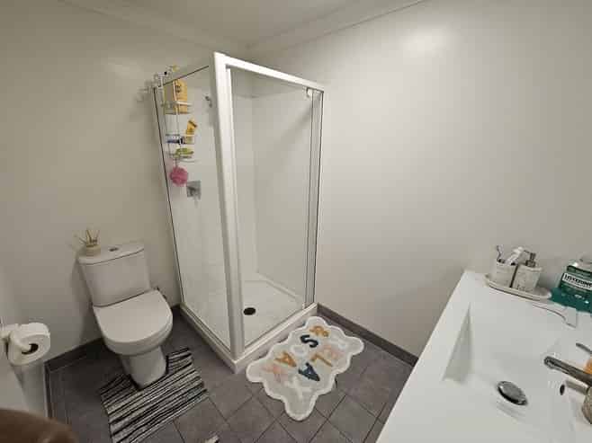 2/15 Minnie Street, Eden Terrace