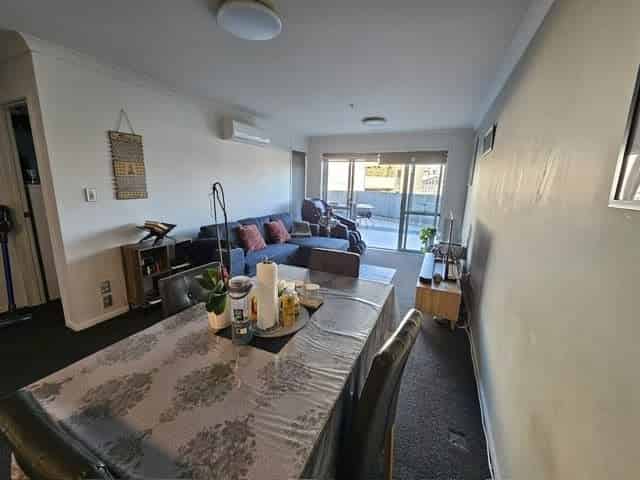 2/15 Minnie Street, Eden Terrace