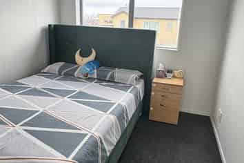 B8/101 Caledonian Road, Saint Albans