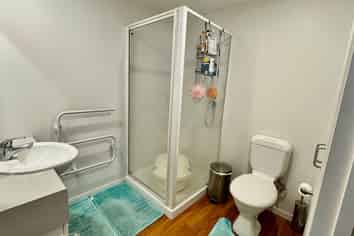 B8/101 Caledonian Road, Saint Albans