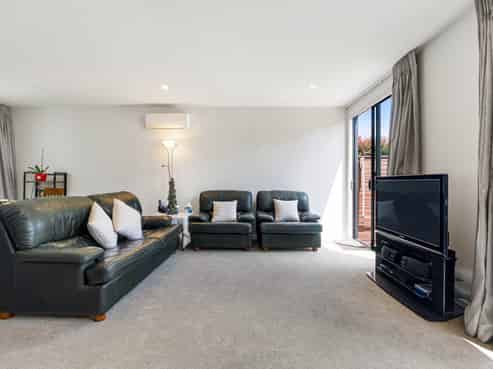 21 Gateway Avenue, Beachlands