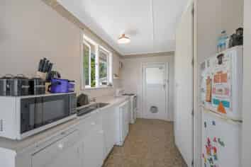 42 Francis Drake Street, Waipukurau and Surrounds