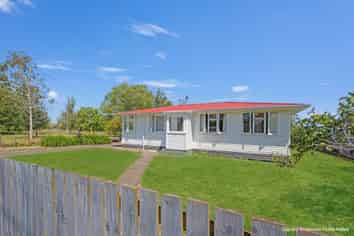 42 Francis Drake Street, Waipukurau and Surrounds