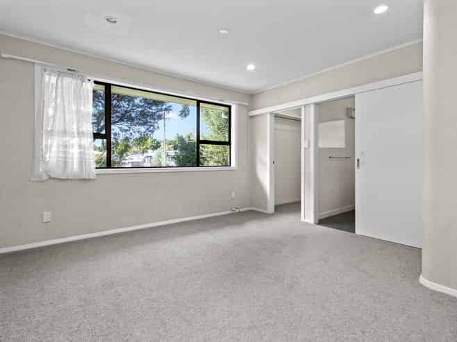 4 Winstone Avenue, Chartwell