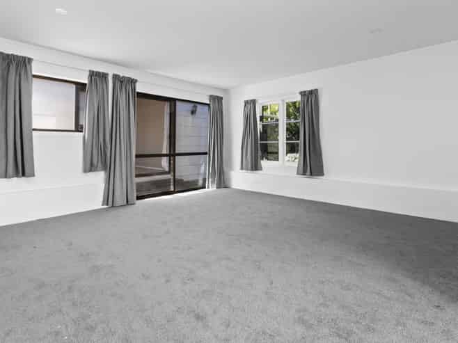 4 Winstone Avenue, Chartwell