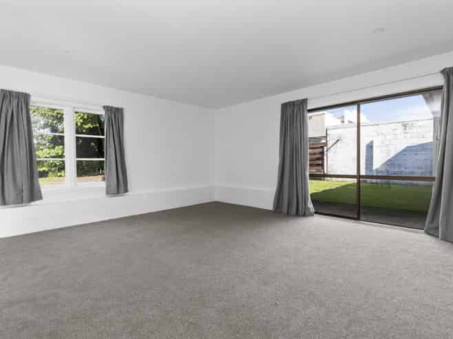 4 Winstone Avenue, Chartwell