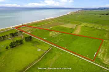 587 East Coast Road, Kaiaua