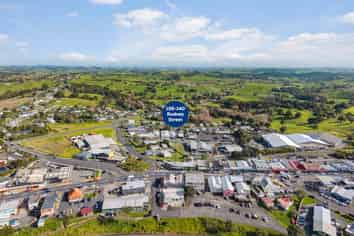 RETAIL SHOP IN THE HEART OF WELLSFORD
