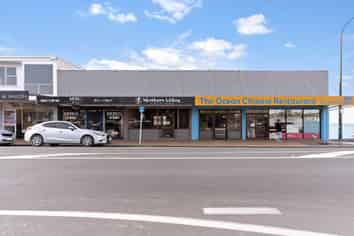 RETAIL SHOP IN THE HEART OF WELLSFORD
