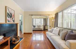 32 Third Avenue, Avenues