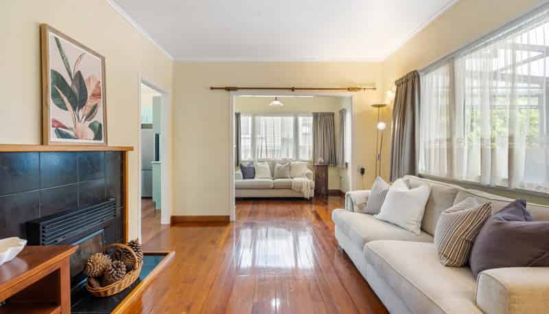 32 Third Avenue, Avenues