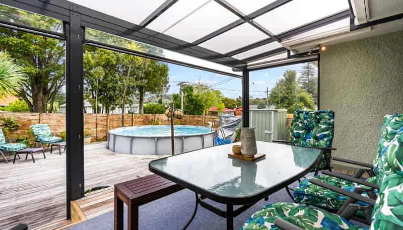 32 Third Avenue, Avenues