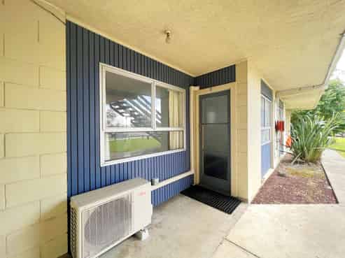 2/239 Old Farm Road, Hamilton East