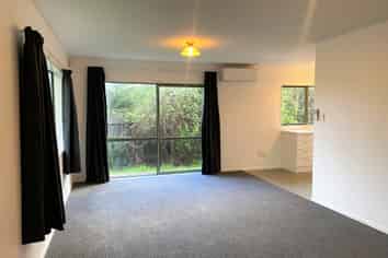 25E Leonard Road, Mount Wellington