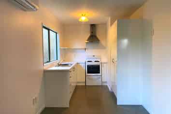 25E Leonard Road, Mount Wellington