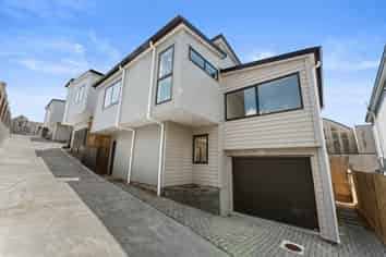 1594C Dominion Road Extension, Mount Roskill