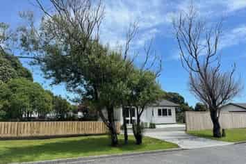 492 Main South Road, Paroa