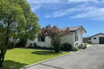 492 Main South Road, Paroa